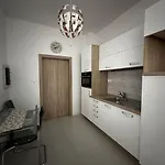 Lodenica شقة *